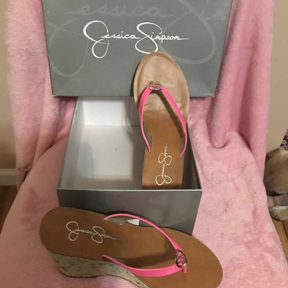 Pink Jessica Simpson Heels!! 👠 👠